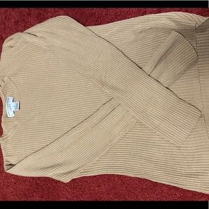 Bloomingdales Cashmere sweater